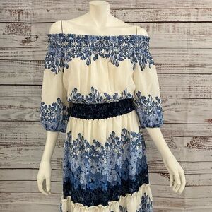 Just Taylor Off Shoulder 3/4 Sleeves Smocked Tiered Floral Crepe Dress Size 10